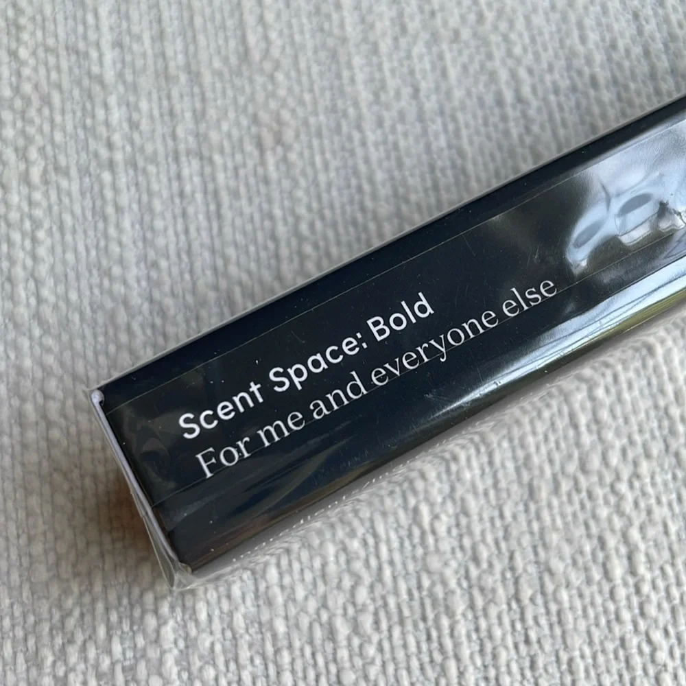 Commodity Book+ Bold travel Fragrance